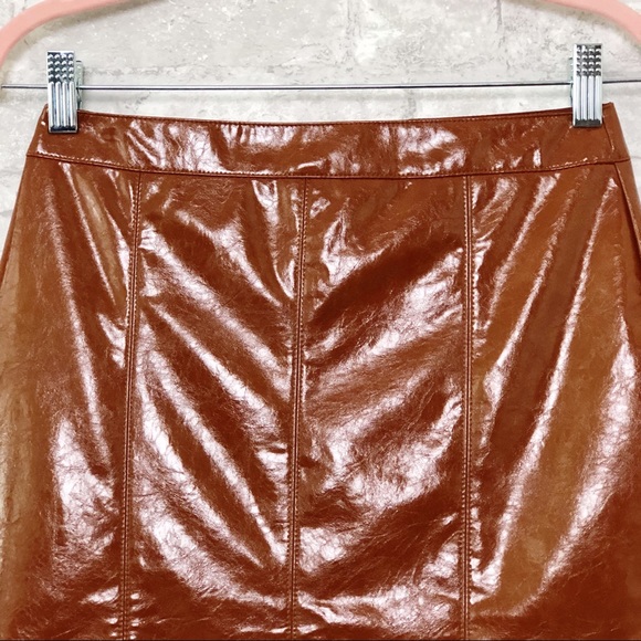 NWOT BISHOP + YOUNG Brown Vegan Faux Leather Pencil Skirt Size Small - Picture 3 of 14
